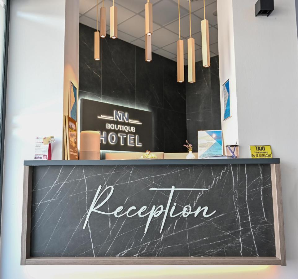 Nn Boutique Hotel Tiszaújváros Eksteriør bilde