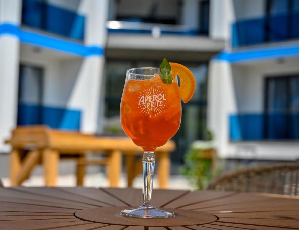 Nn Boutique Hotel Tiszaújváros Eksteriør bilde