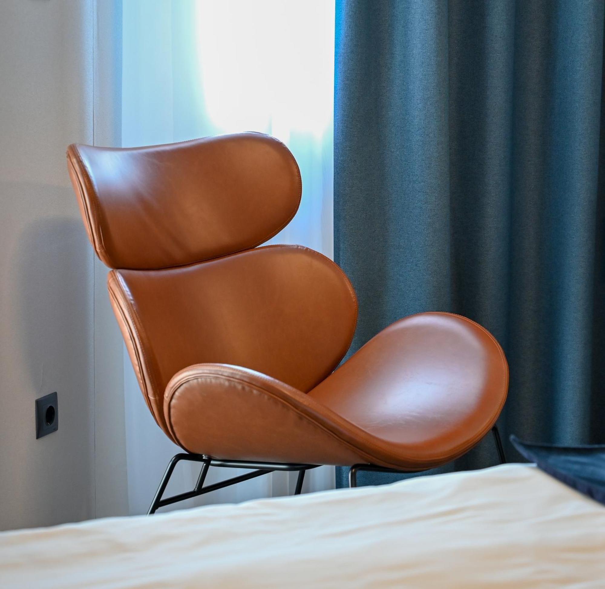 Nn Boutique Hotel Tiszaújváros Eksteriør bilde